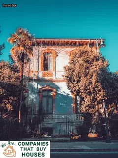 investor buying house